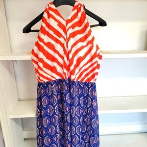 Colorful backless dress.